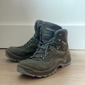 Lowa Renegade GTX Mid Hiking Boots 9.5
